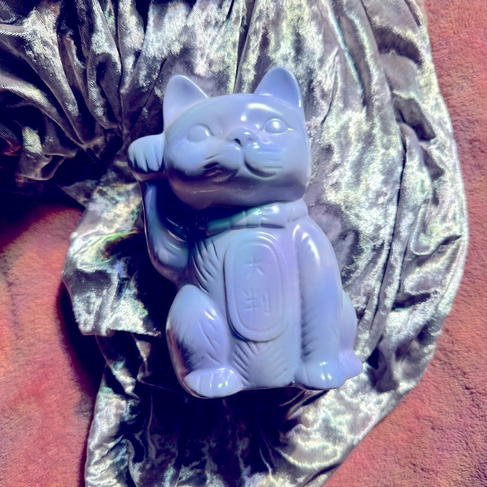 Lucky Cat Figurine Vase